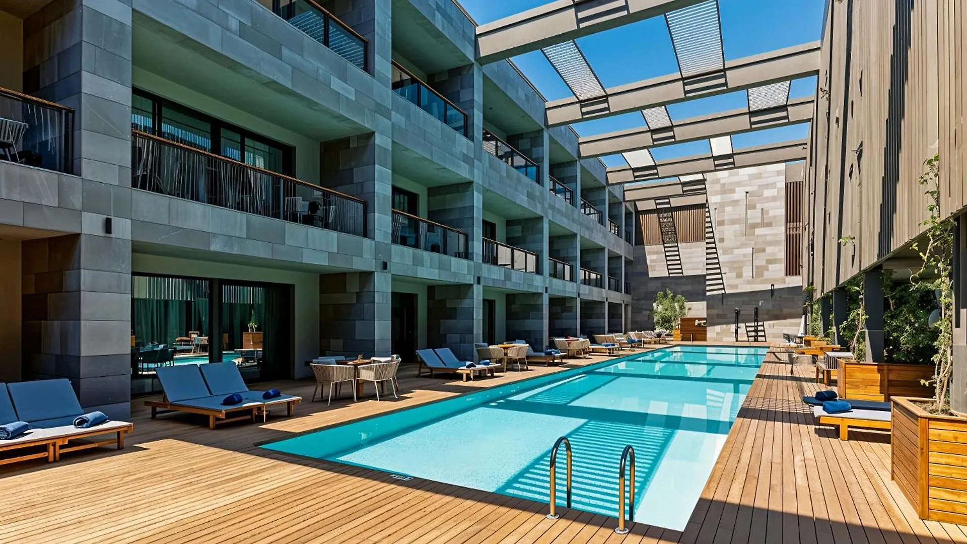 Apartmán 2-Bedroom Beachfront Flat With Hotel Amenities